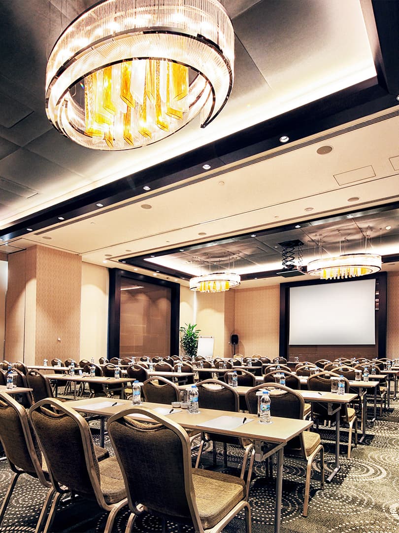 WYNDHAM HOTELS - Image 6-2